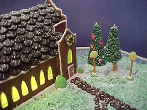 A close up of the circle side entrance.