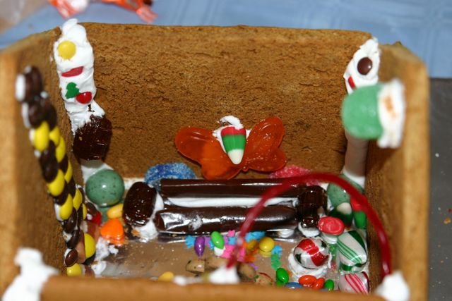 A tootsie roll couch.