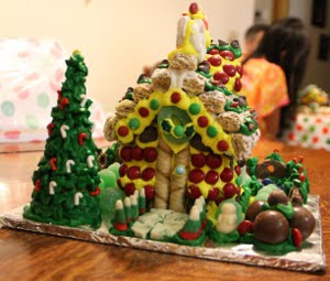 Janine decorated this house. Lots of yellow and green icing to use made some interesting looks this year. Rock garden in the front yard.