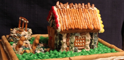 Note the pretzel roof and chocolate rock walls. And lots of green grass! This house is from Mexico!